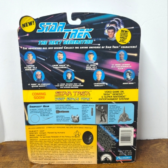 Playmates 1994 Star Trek The Next Generation LT. WORF IN RESCUE OUTFIT, TNG - Picture 2 of 4